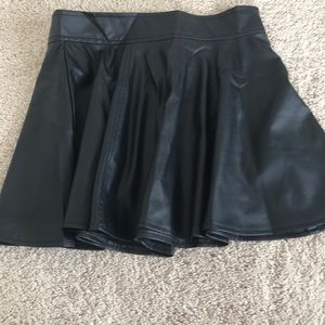 Faux leather skirt with wool inside
